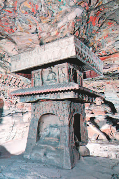 云冈石窟第1,2窟保护变化