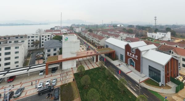 武汉严西湖畔新添一座研学教育营地,可供上万名学生同时开展研学实践