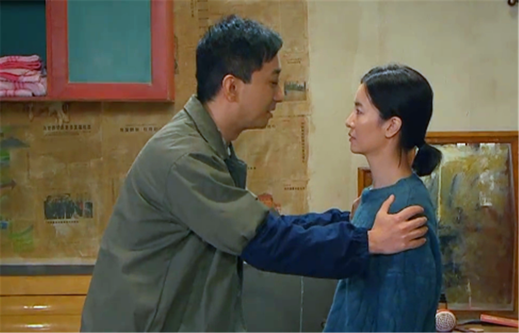 王自健越俎代庖,郝蕾怒了,演员该不该有导演思维?