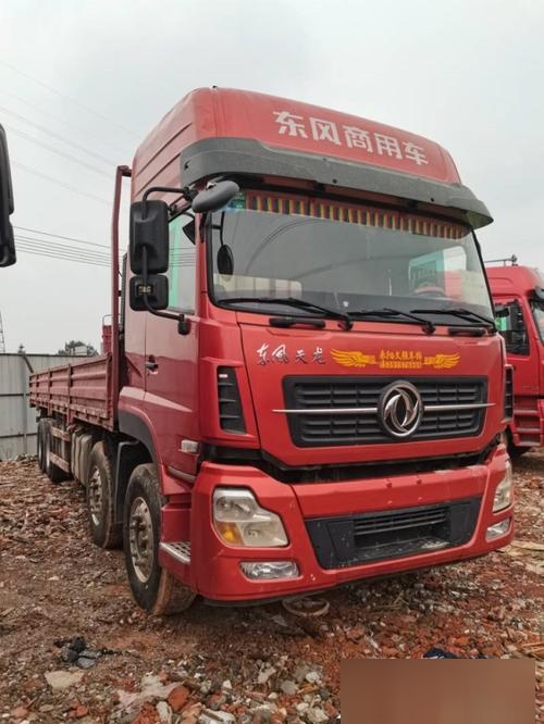 东风货车前四后八