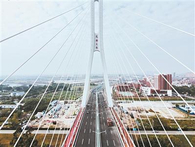 凤翔大桥今日正式通车