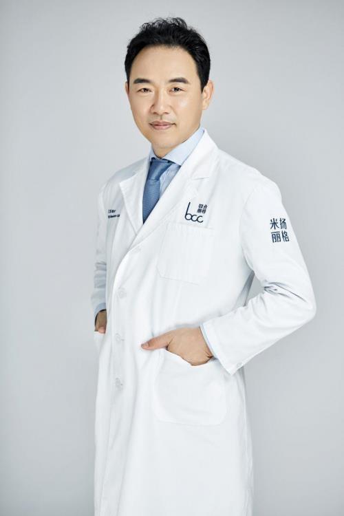 北京广播电视台纪实科教频道播出《光影故事:巫文云——发现美·创造