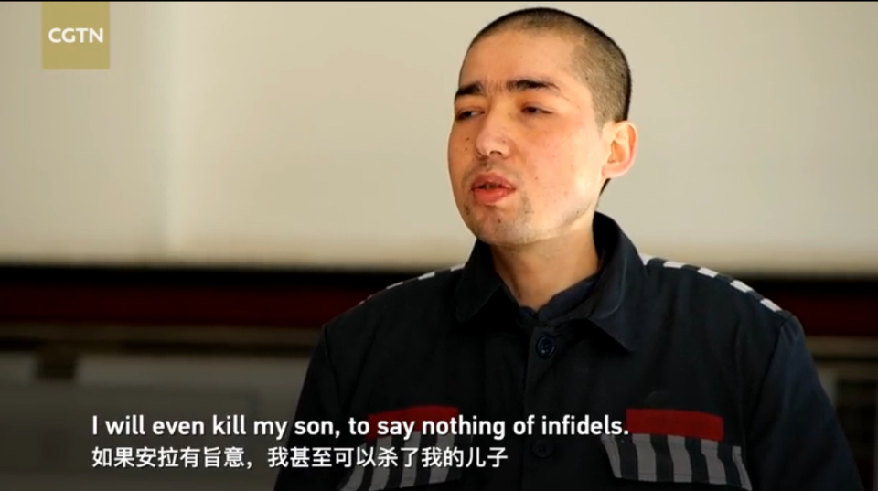 第四部新疆反恐纪录片播出,潜伏在高级官员中"两面人"官至厅级