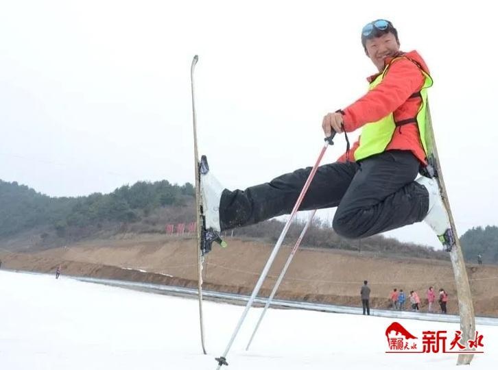 麦积山滑雪场图片