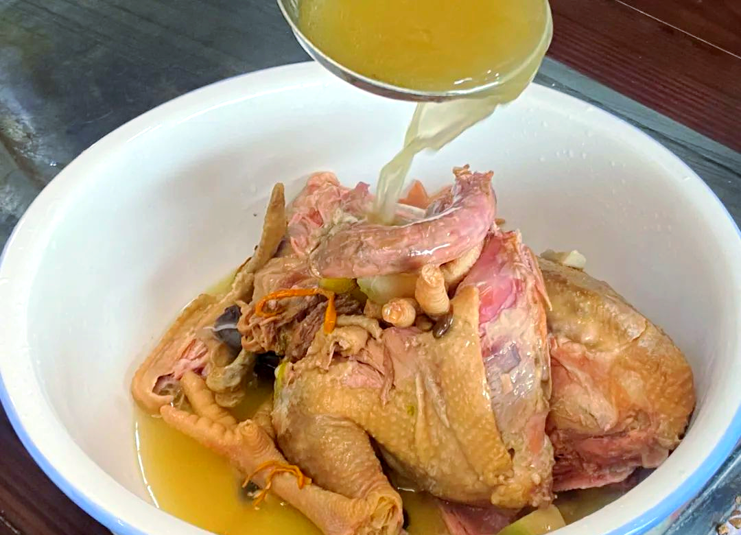 甲氏瓯鸡重焕光彩,成为非遗美食的佼佼者