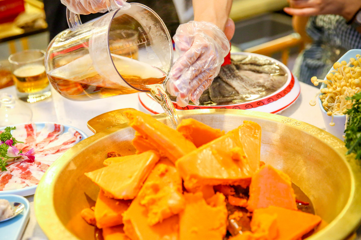 矮冬瓜火锅为什么汤底选用高山红茶