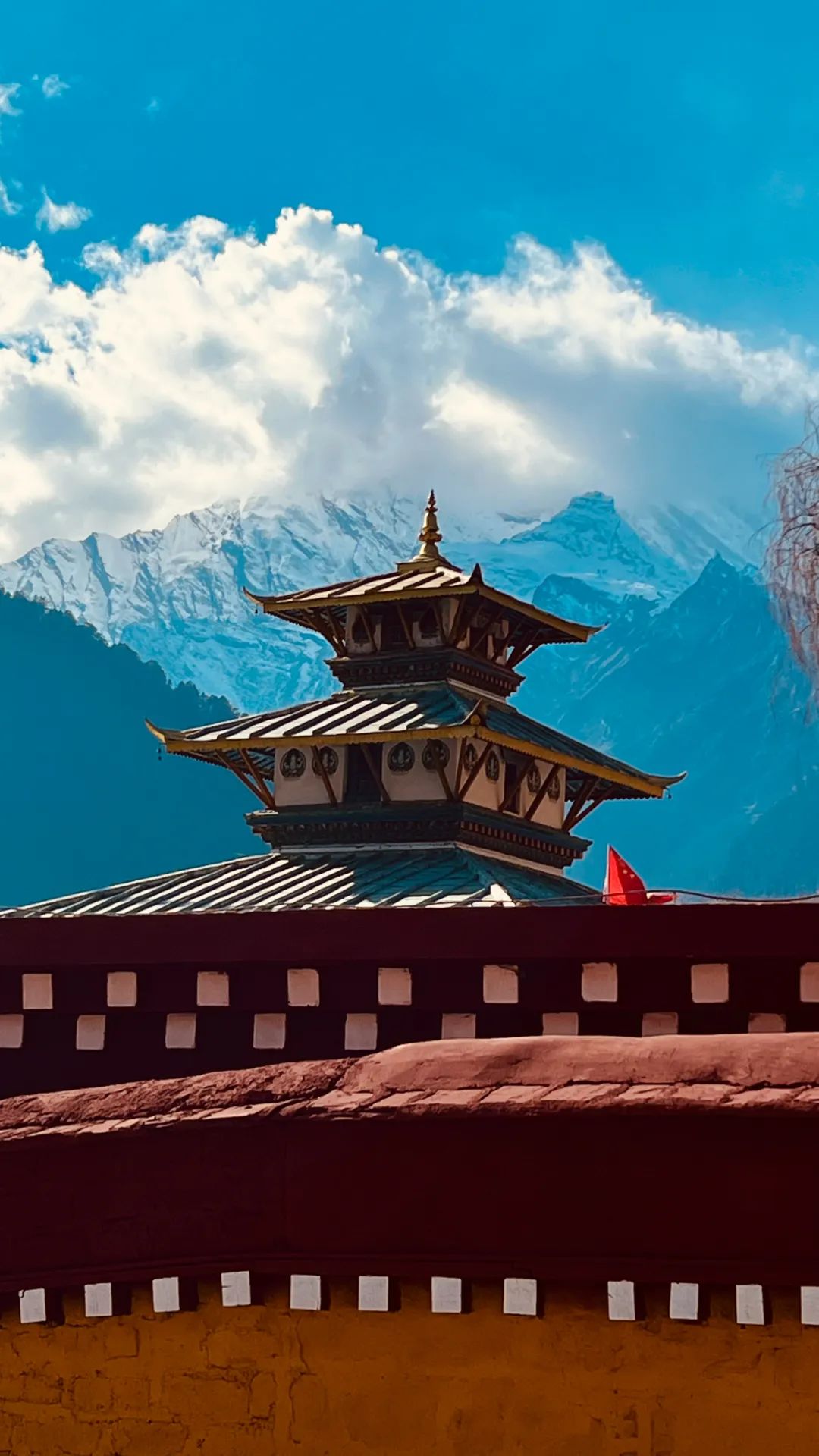 央措在尼泊尔图片
