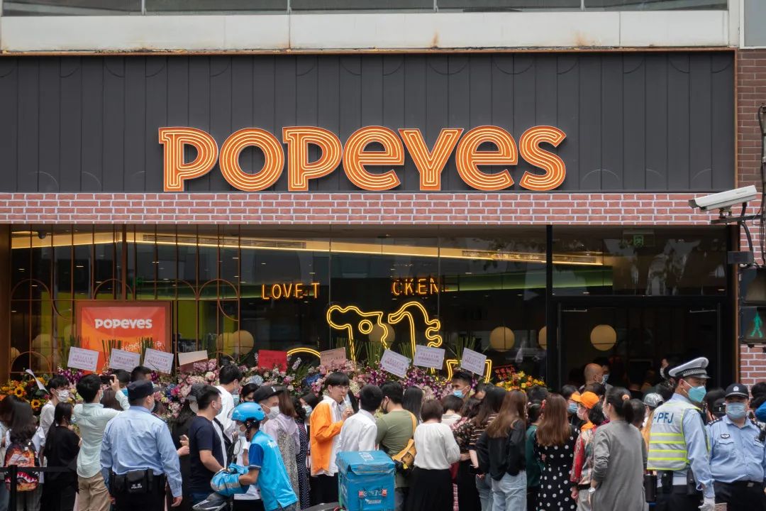 美国炸鸡店popeyes图片