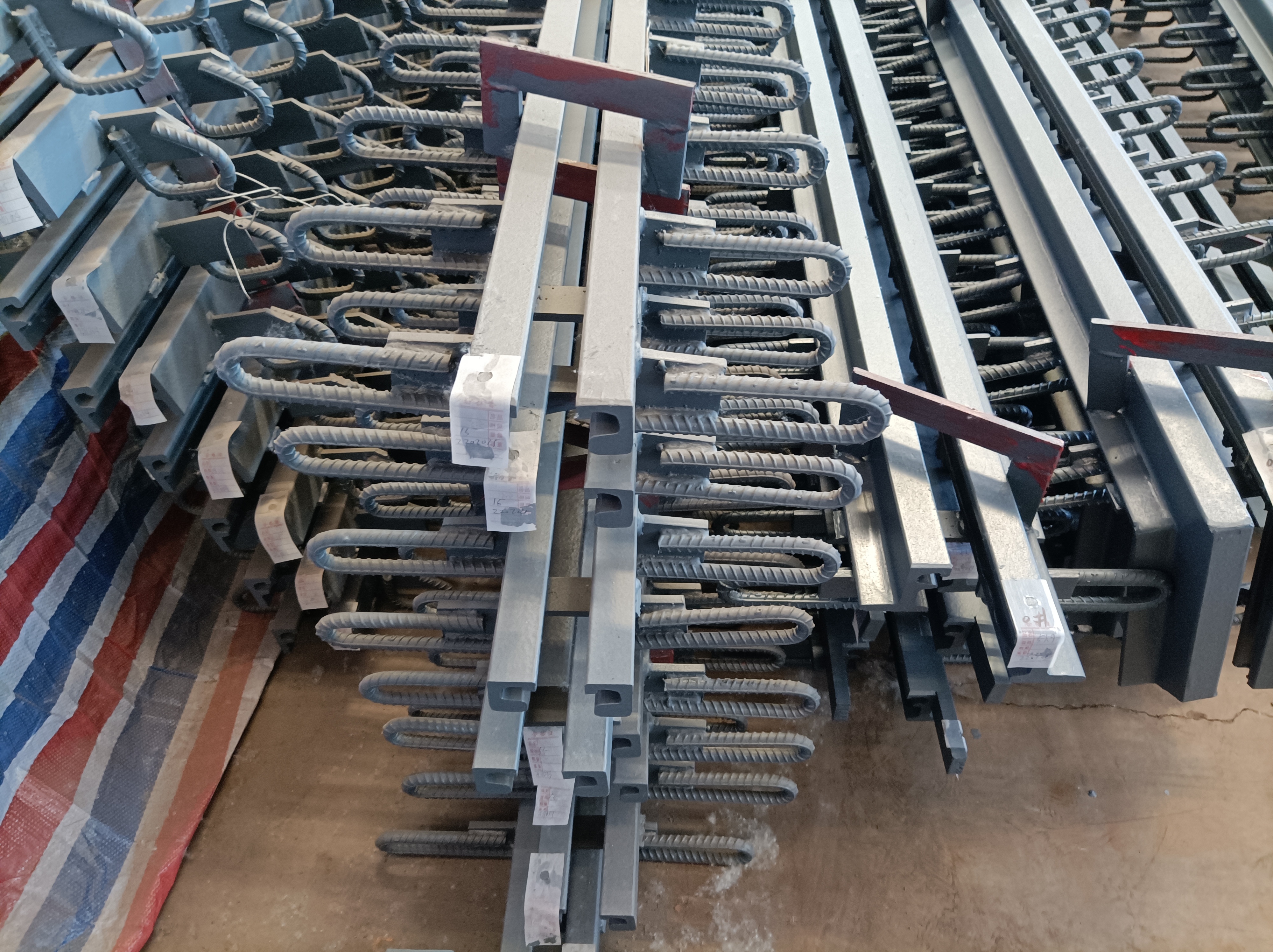 桥梁伸缩缝的术语和产品技术要求