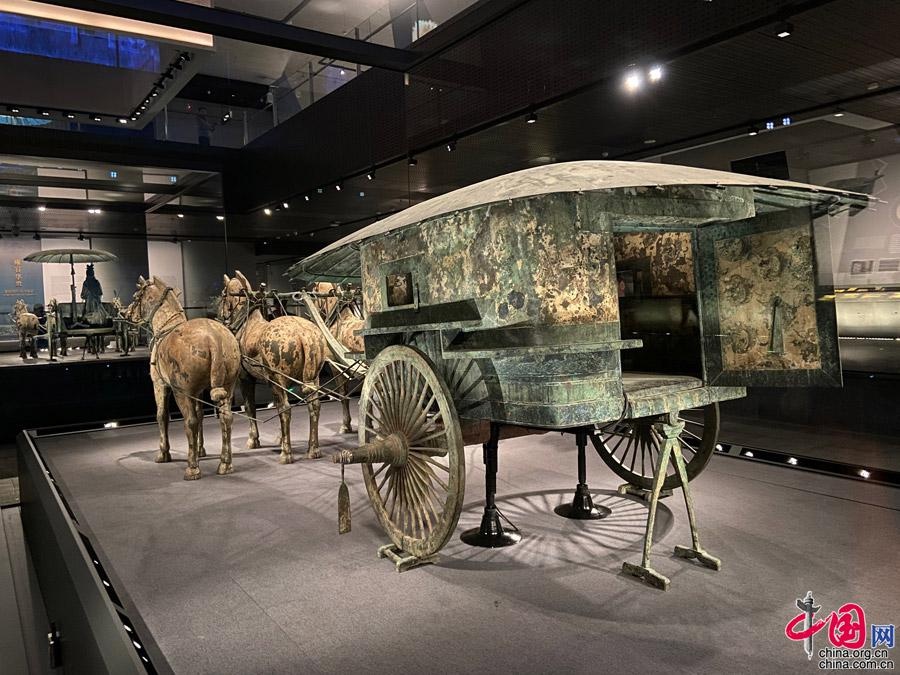 秦陵铜车马博物馆9月28日正式对外开放(组图)