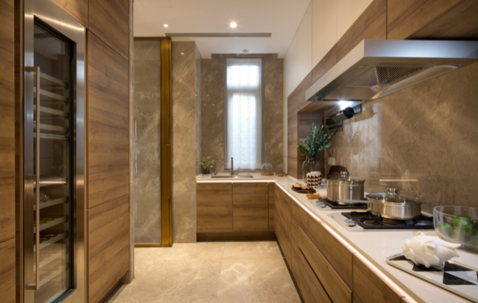 房企动态# 花样年控股,和彩生活发布联合公告,拟寻求将其商业及综合