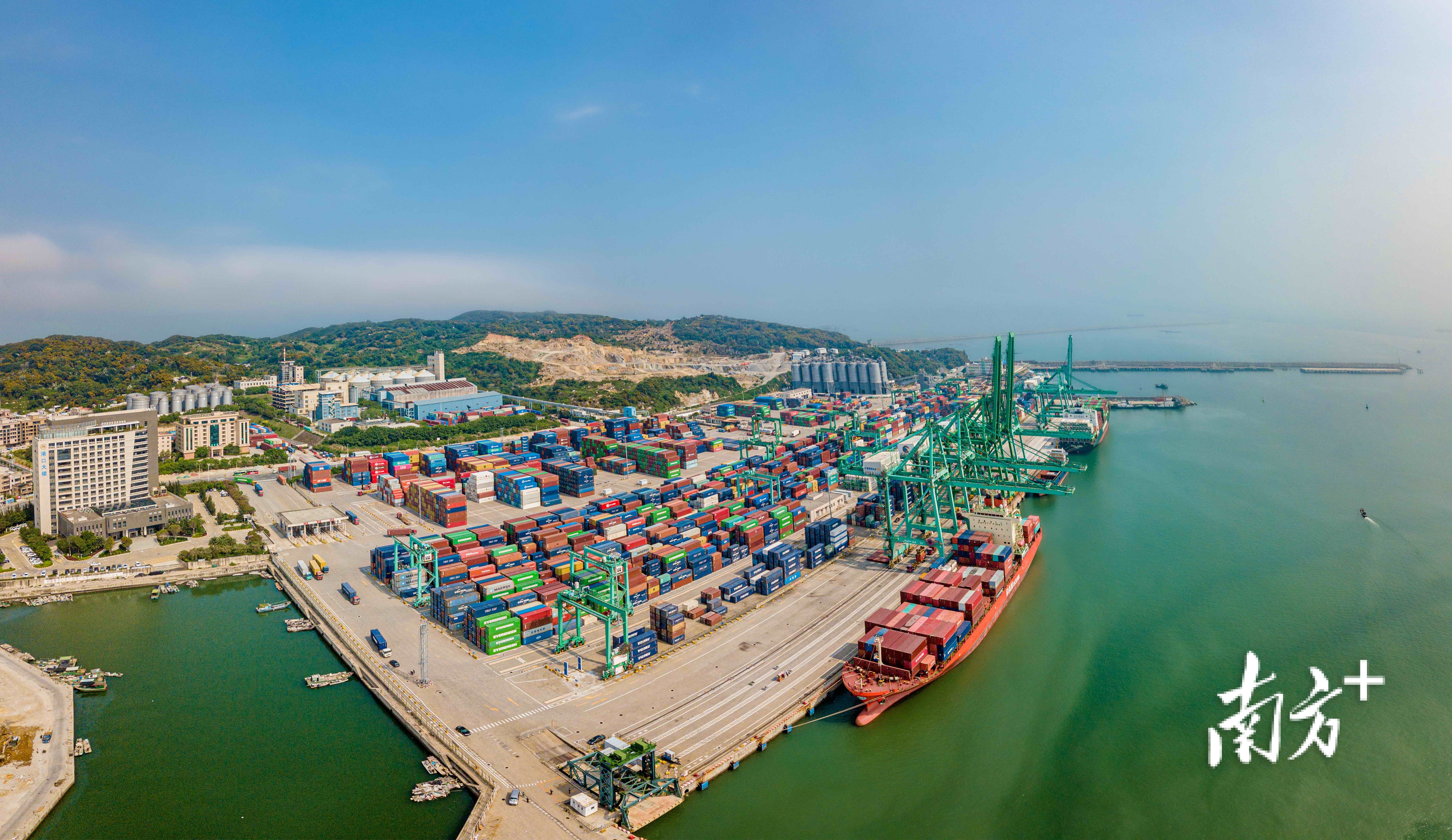 以港为媒,货通四海!汕头港广澳港区加速融入"一带一路"