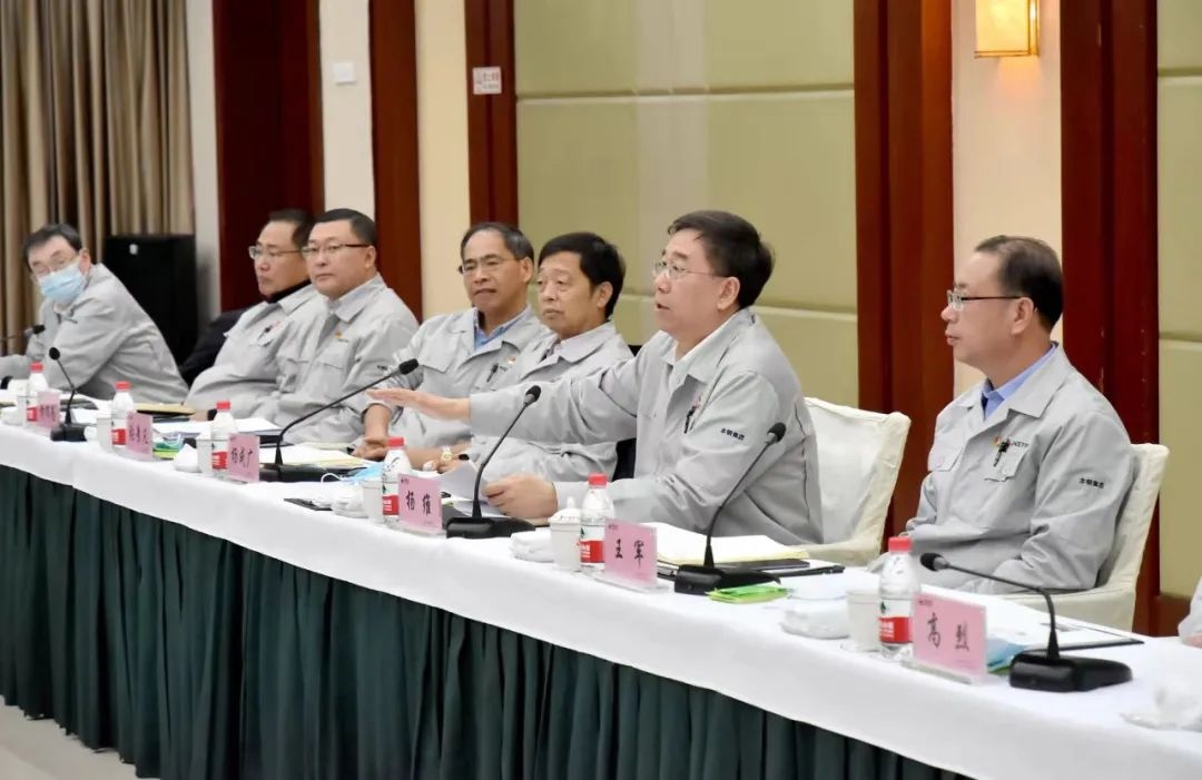 本溪市与鞍钢集团本钢集团有限公司合作领导小组召开组长会商会议