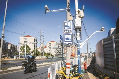 道路监控设备与交通标志牌示意图