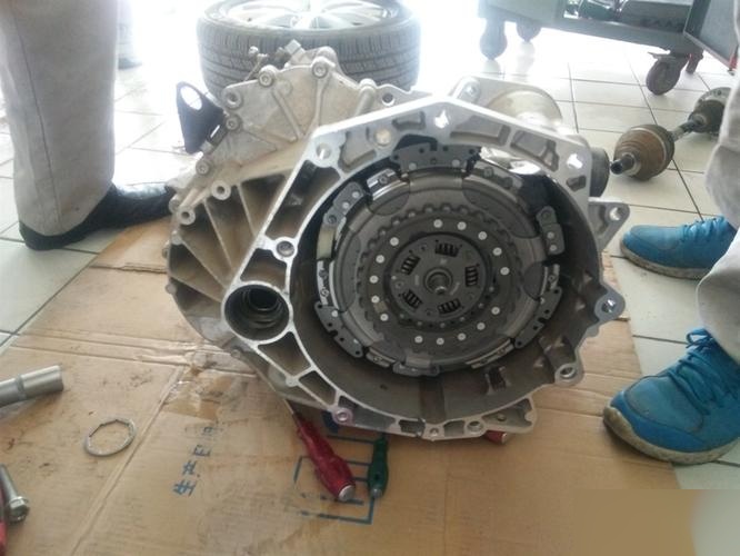 dsg7速湿式双离合变速箱