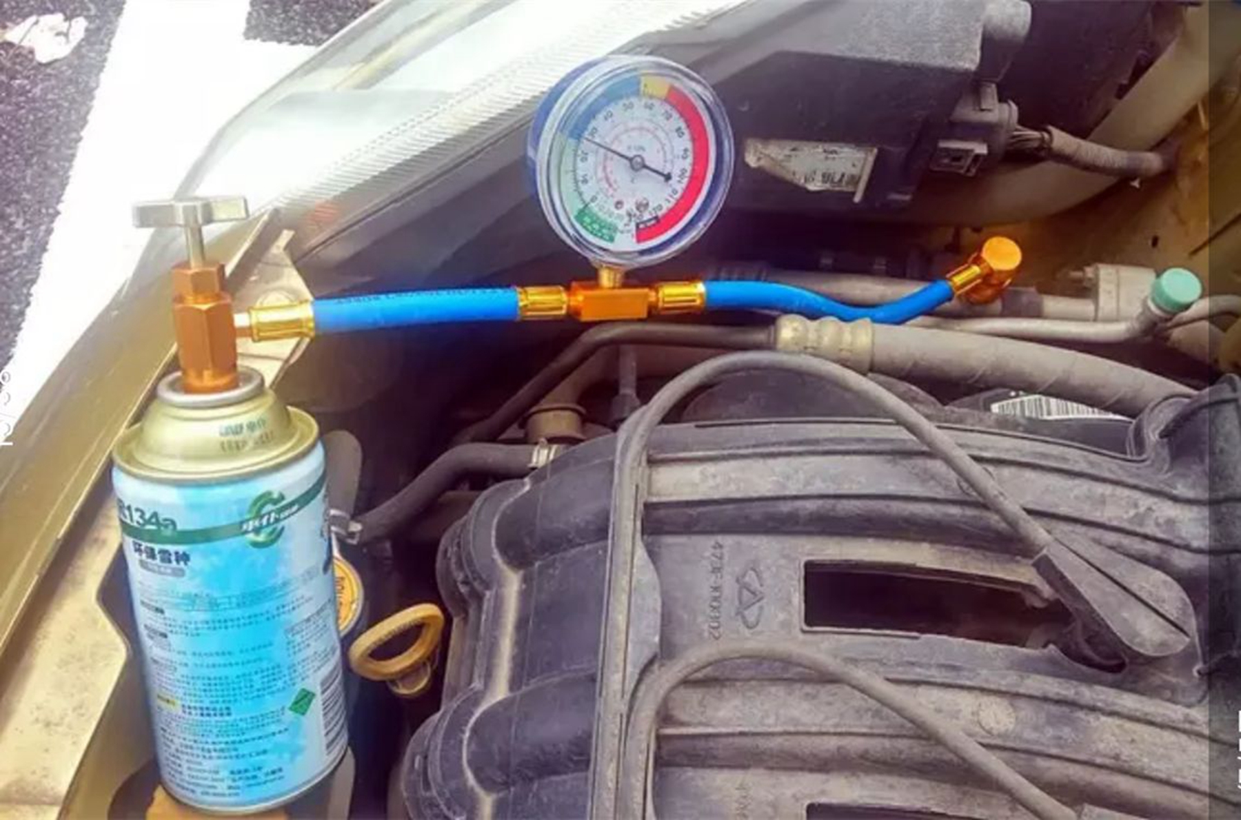 汽车空调需要加氟吗?一般多久加一次?