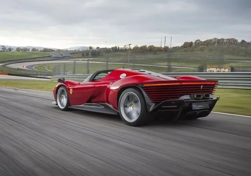 限量珍藏——ferrari daytona sp3