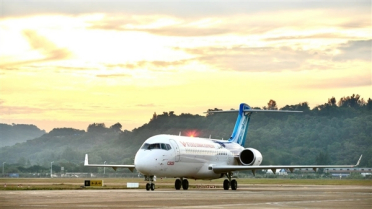 马航考虑购买中国商用飞机：C909、C919都在评估中