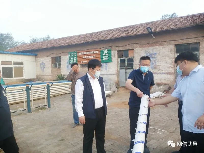 武邑县长王桂冰督导检查农村改厕和户厕问题摸排整改工作