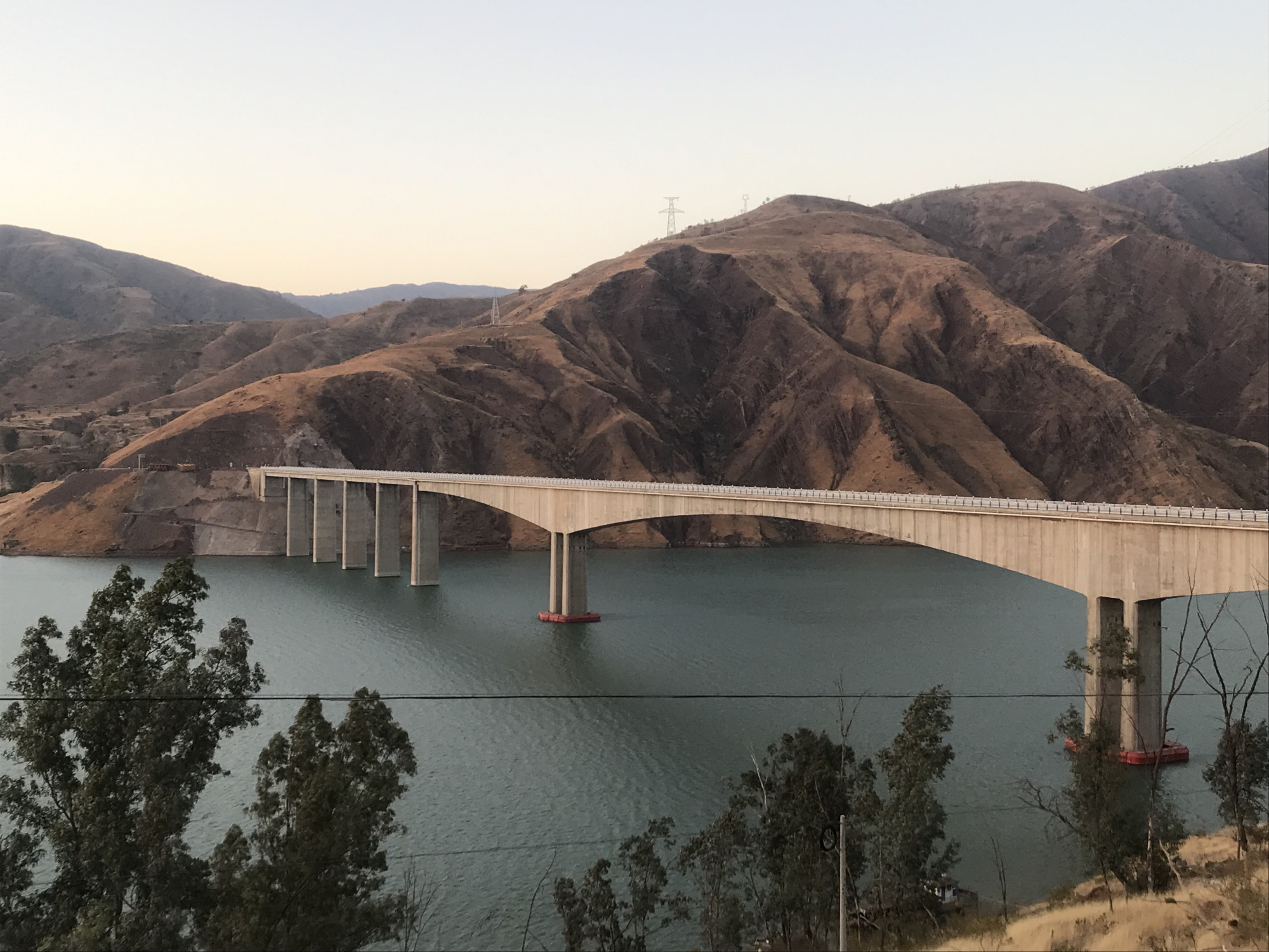 云南元谋县江边乡——新长征路上的"迁"与"变"