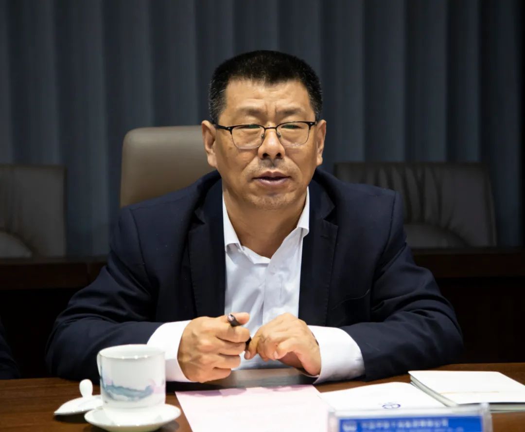 济南黄河路桥建设集团与中铁十局集团签署战略合作协议