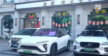 我国乘用车12年增重近400公斤 专家：有车企为卖点 还在车内加马桶