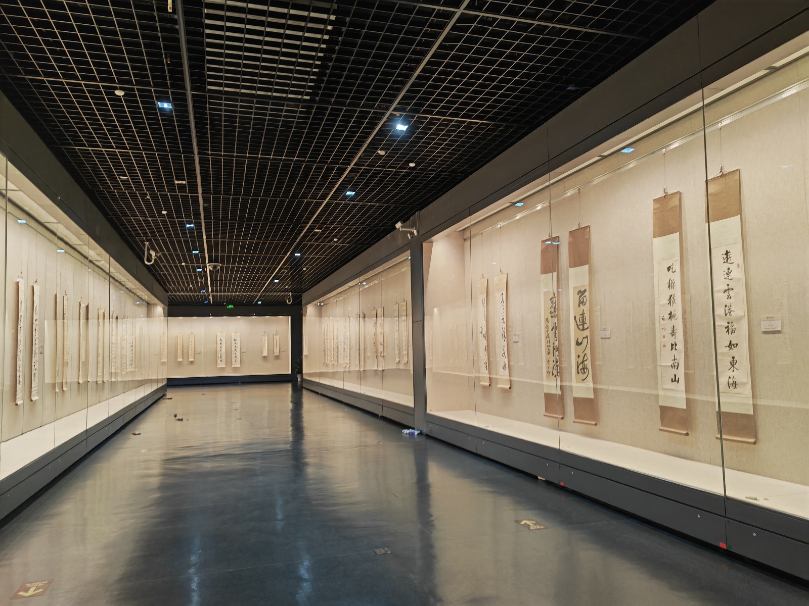 "珠联玑对——中国当代书法名家楹联展" 在嘉兴博物馆开展