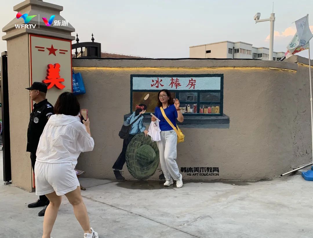 现场直击!近万名歌迷打卡坊茨小镇音乐节