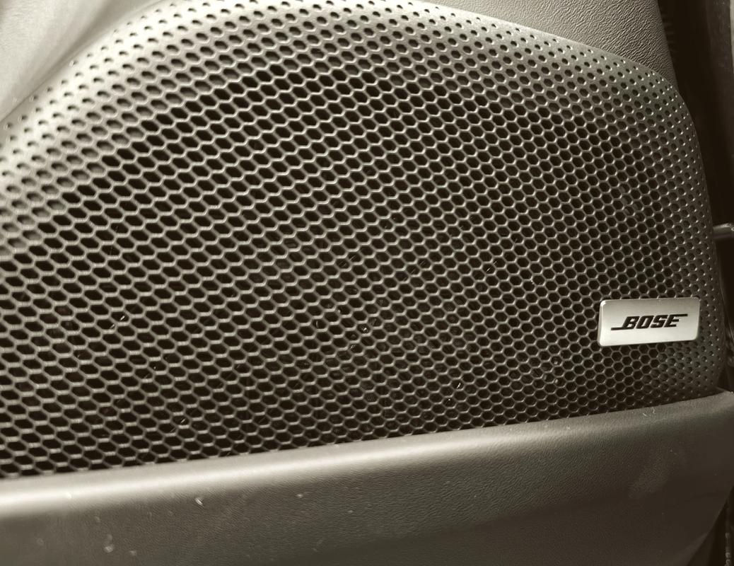 保时捷顶级音响柏林之声和bose的区别所在