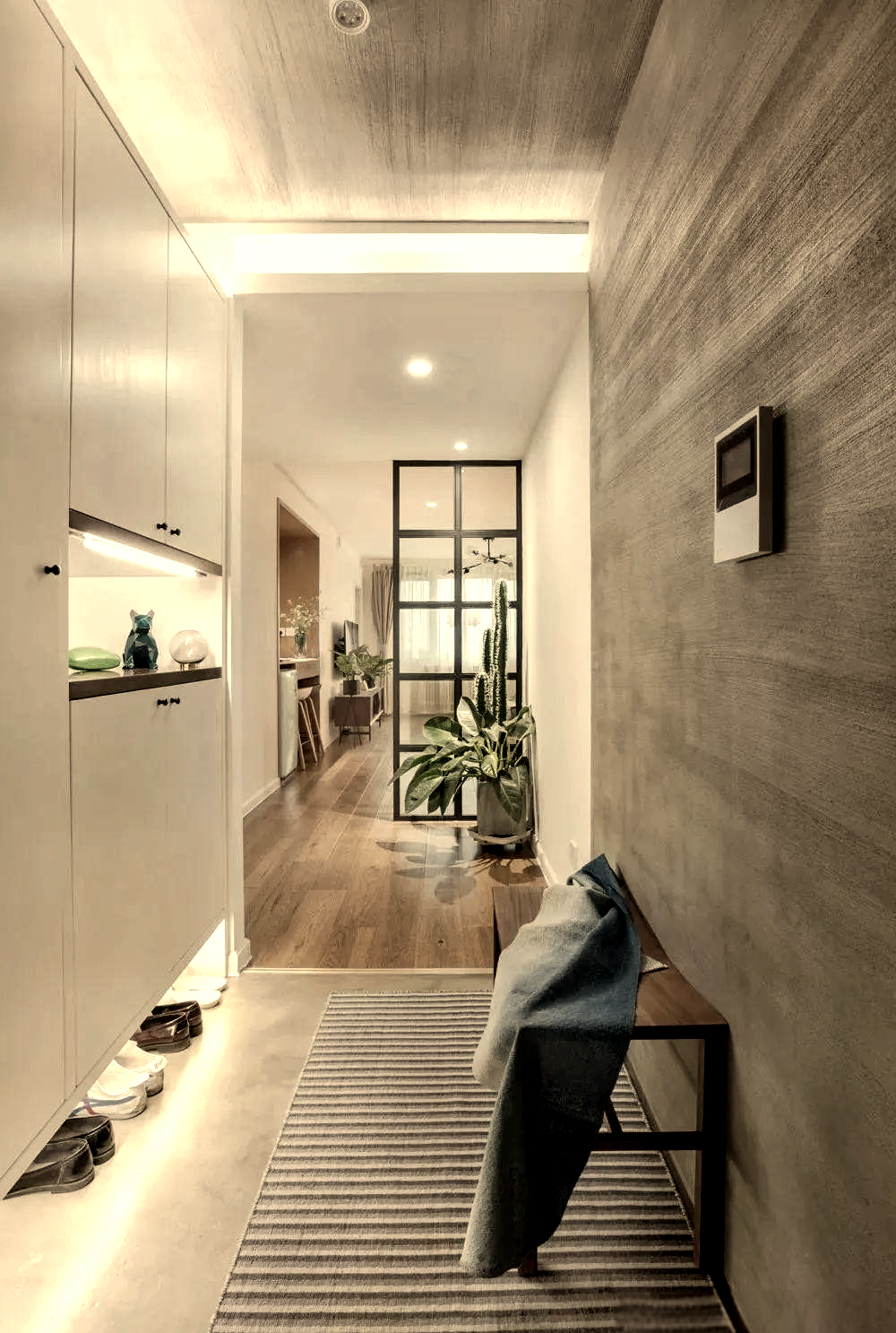 探索实用装修方式,玄关吊顶的选择与技巧