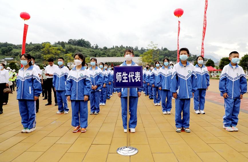 云南漾濞一中灾后整体搬迁项目竣工交付使用