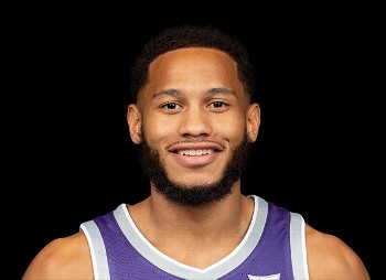 shams:猛龙双向合同签约落选秀马奎斯-诺威尔