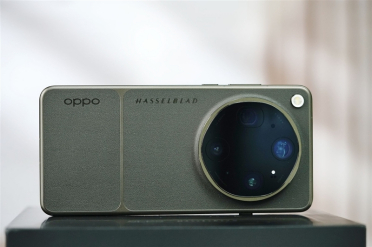 十倍潜望长焦+双哈苏2亿像素！OPPO Find X9 Ultra 评测：不止影像旗舰 更是专业摄影师的随拍神器