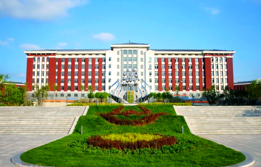 沈阳药科大学:录取成绩突出,学科优势显著