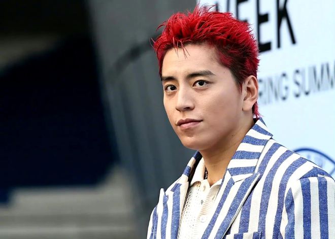 王大陆最新近况曝光!整个人不知是肿了还是胖了,太让人出乎意料