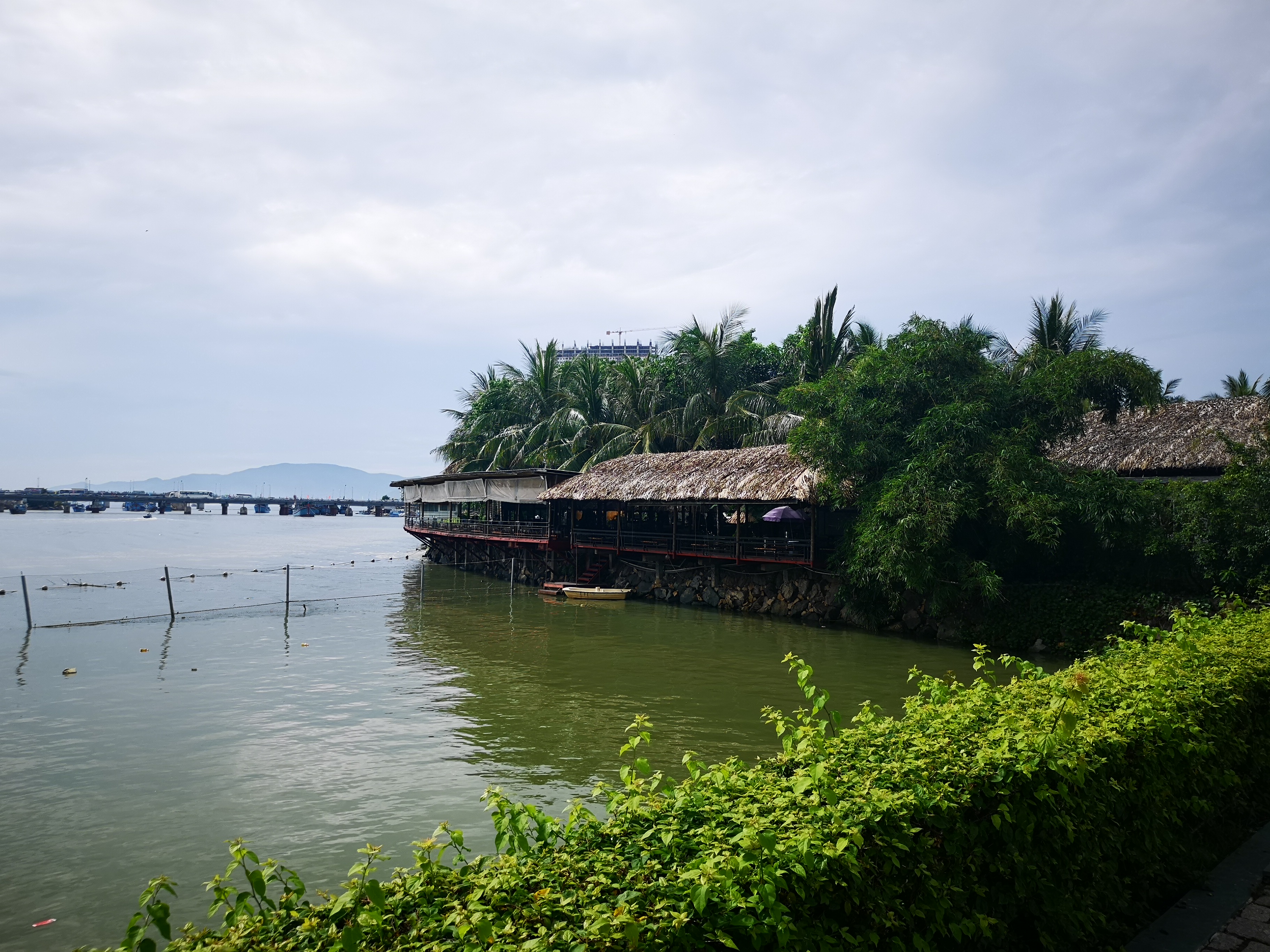 越南芽庄,一个经济实惠值得一去的旅游景点