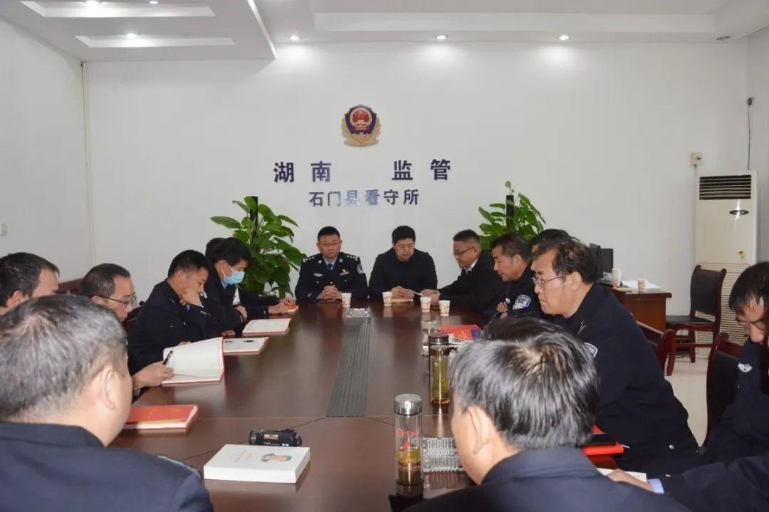 石门县公安局辅警卢宏安荣获县级"见义勇为先进个人"荣誉称号