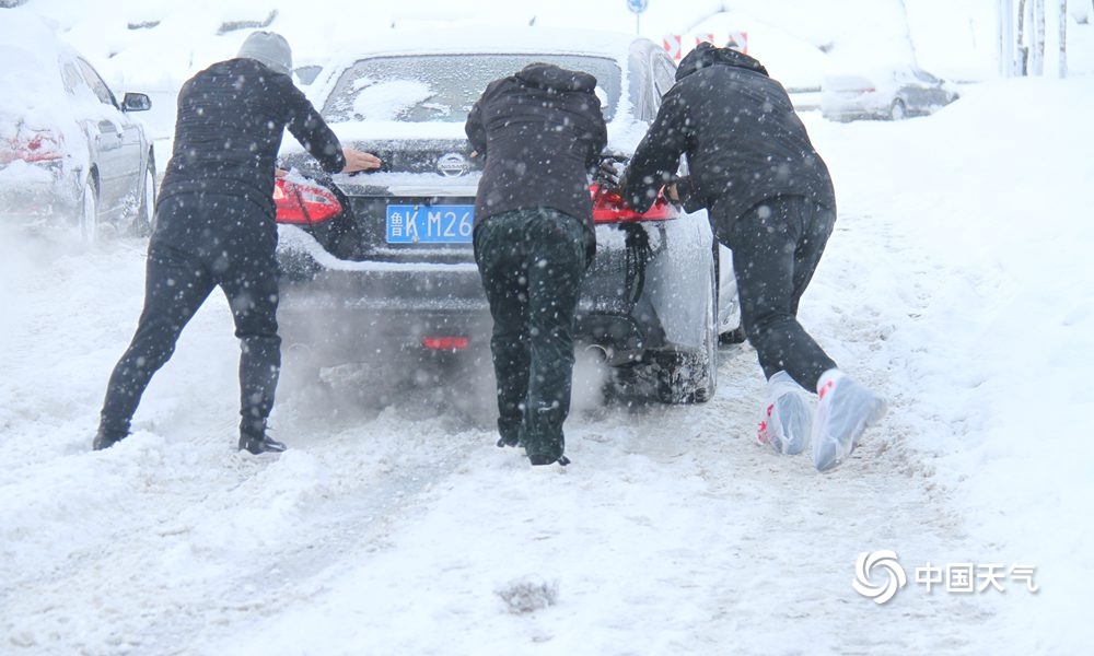 威海雪灾图片