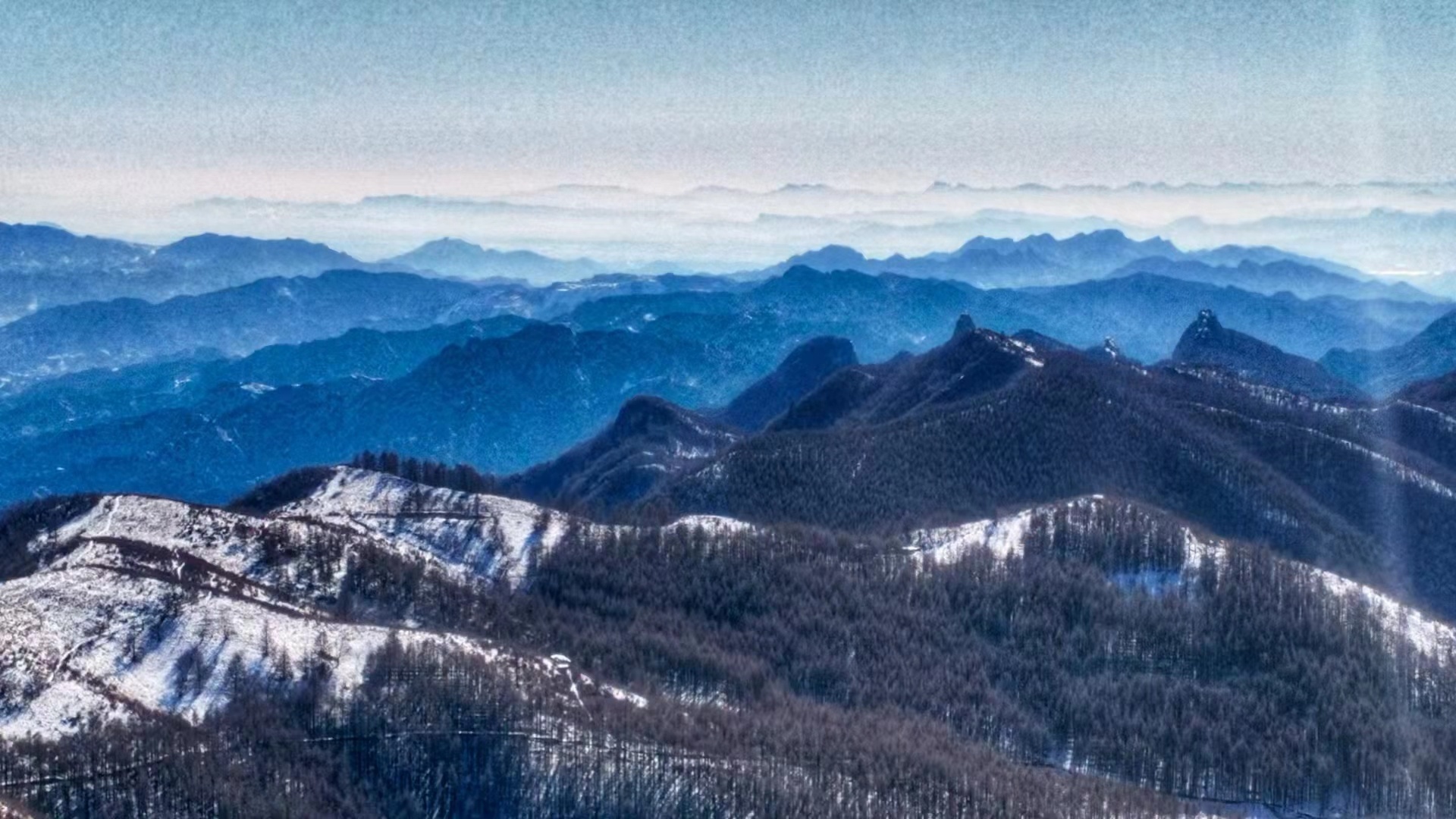 影像记录丨河北石家庄平山驼梁风景区:雪卧云顶山巍峨