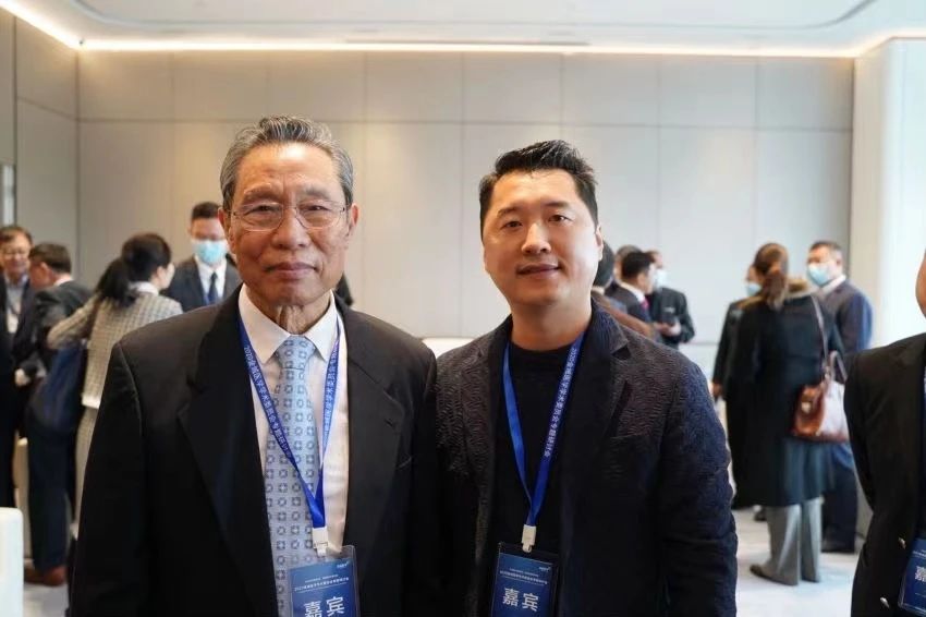 柏俐臣董事长受邀出席2020金域医学学术委员会专题研讨会