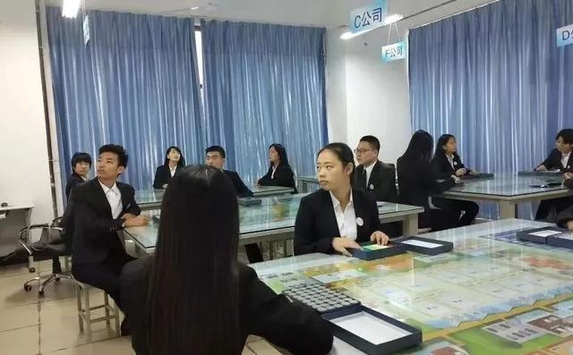 带你走进西安海棠技师学院电子商务专业