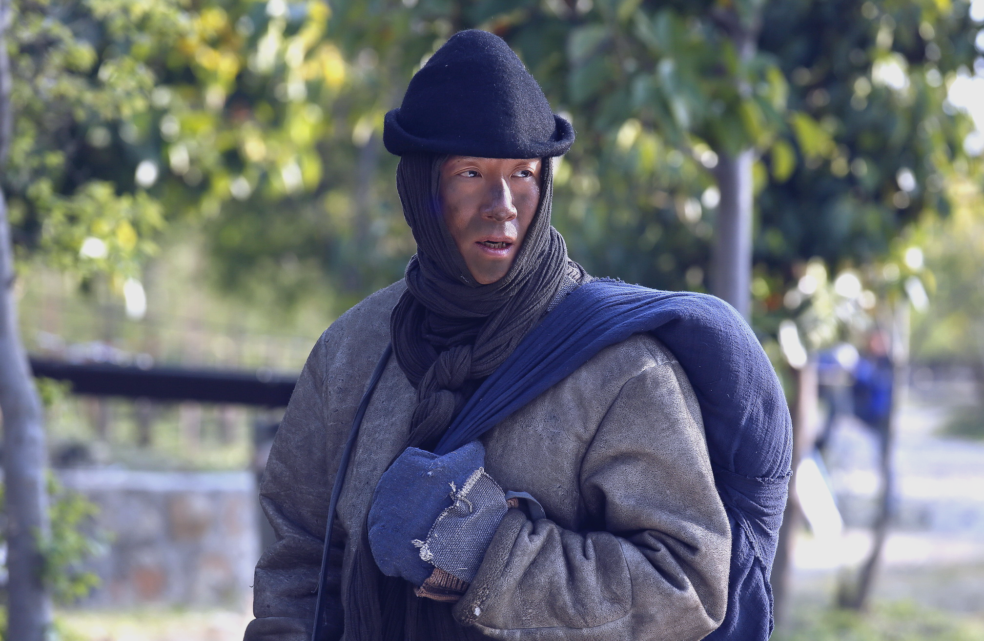 《二炮手》:独特战争戏与市场策略并行的成功之路