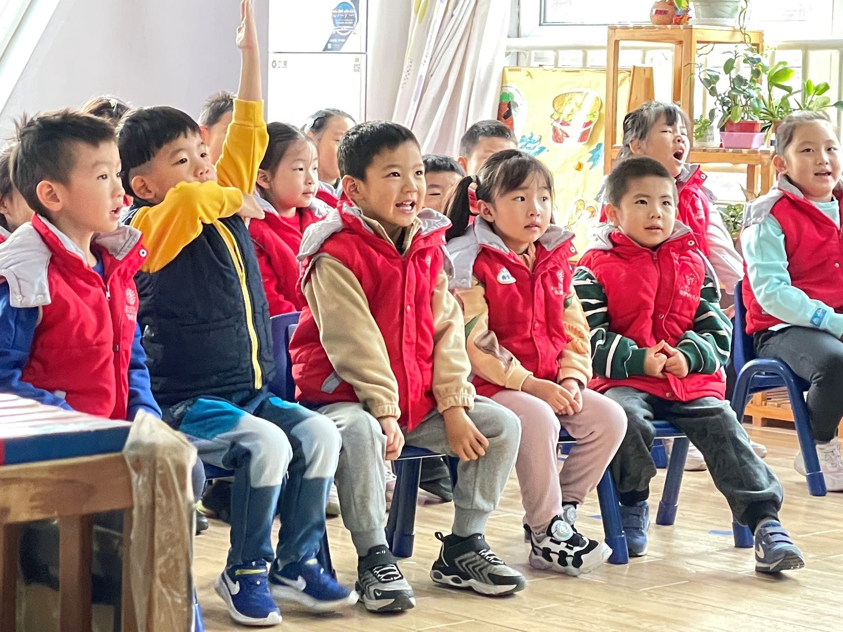 防患未"燃"安全"童"行——北京丰台区布朗幼儿园消防安全演练