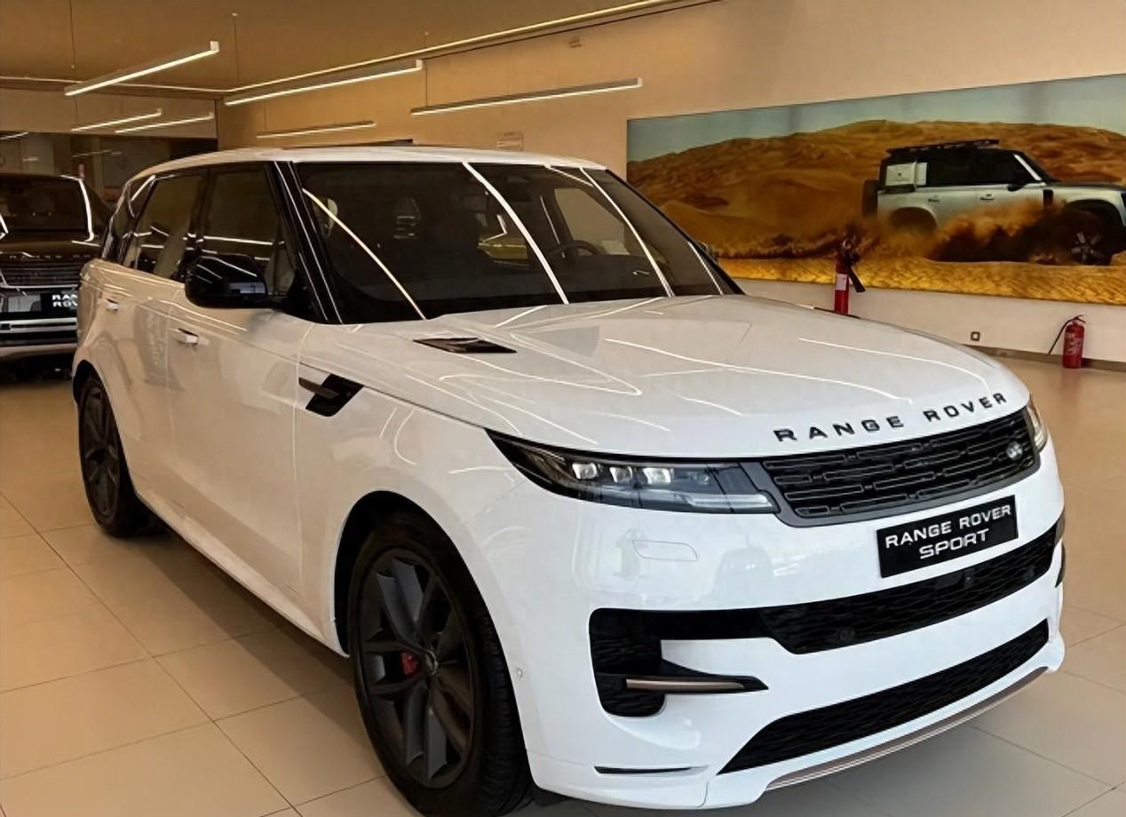 2024款路虎揽胜运动配置曝光,内饰动力升级,老款降20万清库存