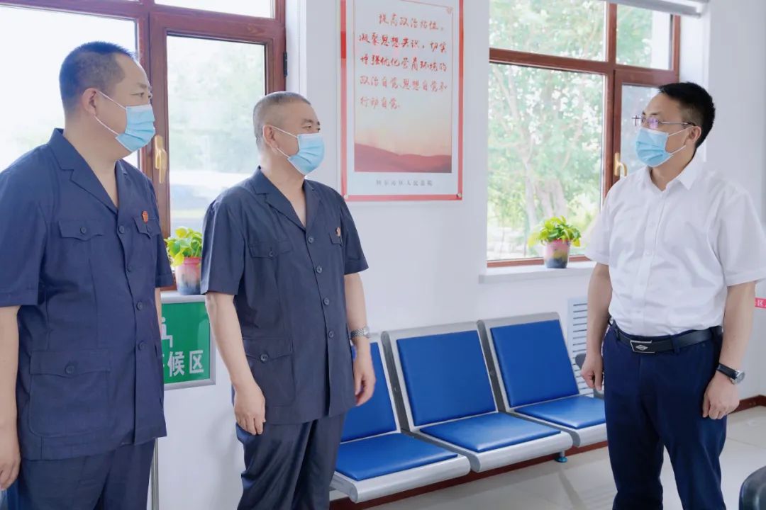 宋建波到科尔沁区法院调研指导工作