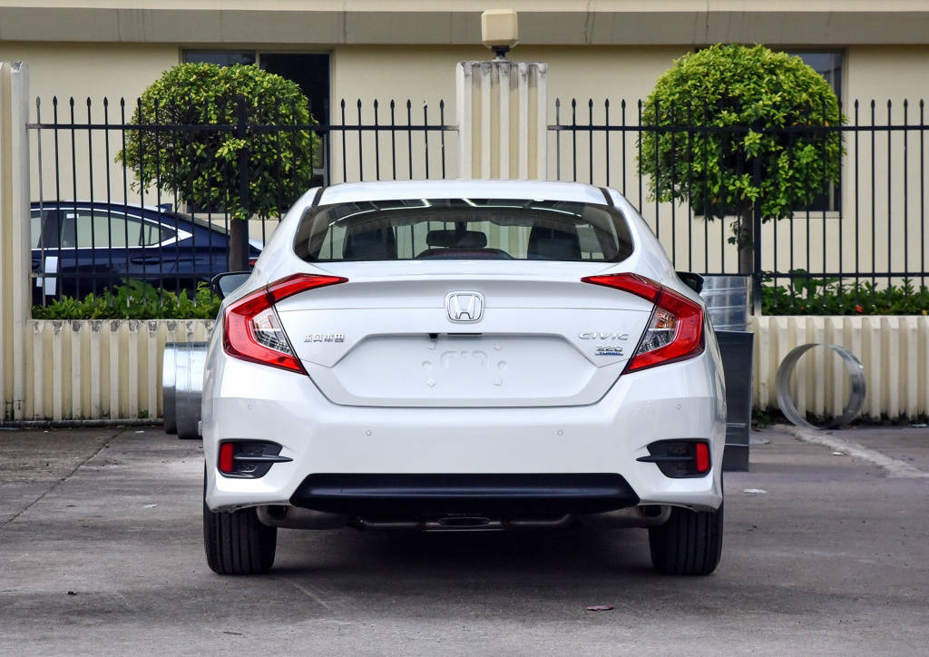 15万左右买什么车好 十大家用车型推荐 思域落地仅15万