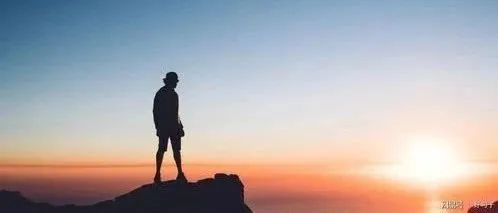 「最高院裁判文书」按通常理解即可对格式条款作出明确