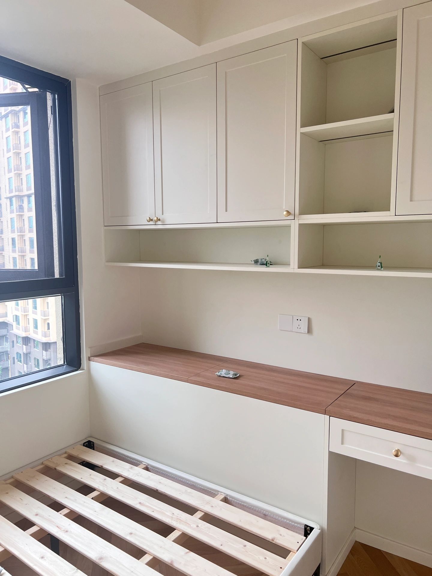 木工打柜子,全屋定制,成品柜哪个更好?选错了,让你天天后悔