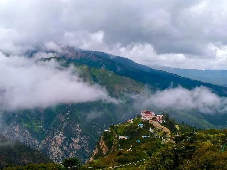 「又见山南」洛扎必打卡之地,游离于天堂与人间的隐修地