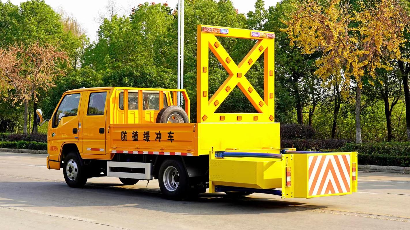 防撞缓冲车有什么作用?